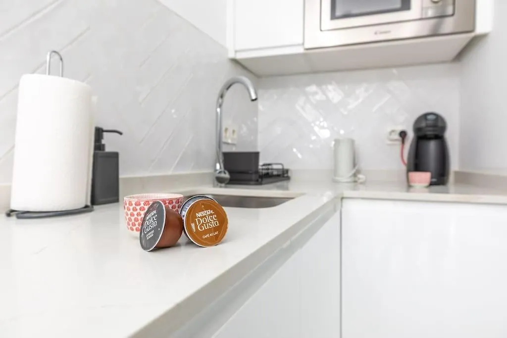Carreteria 51 Increible Apartamento Centro Historico Sinesedesignhomes Malaga Spain