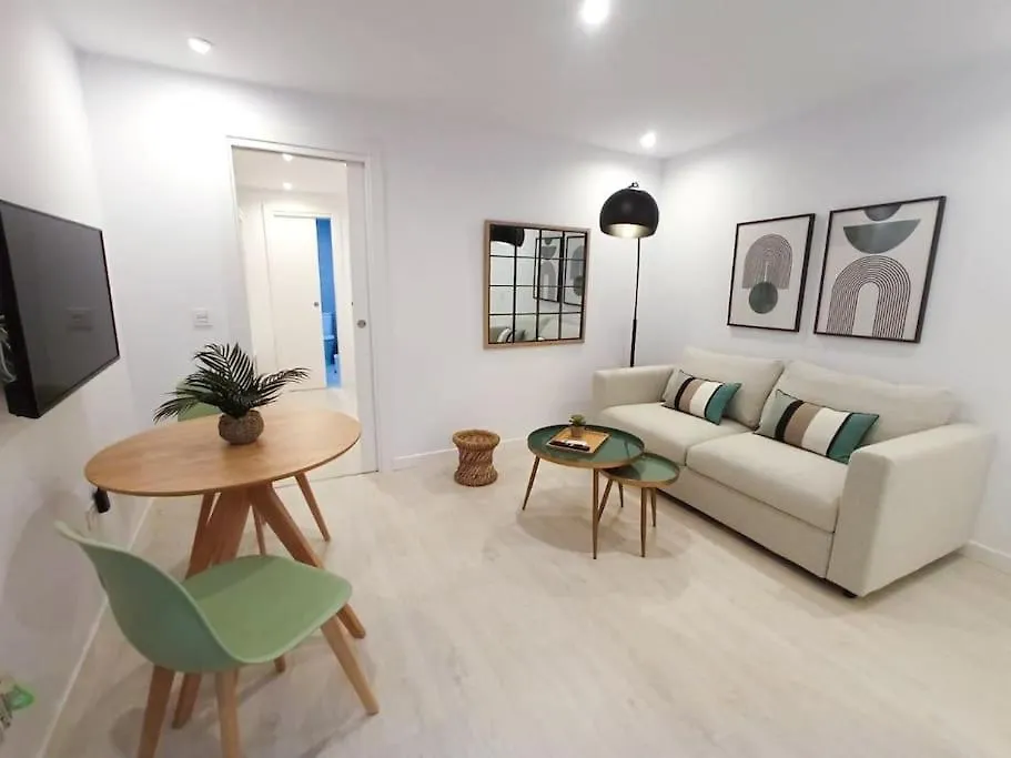 Carreteria 51 Increible Apartamento Centro Historico Sinesedesignhomes Malaga Apartment