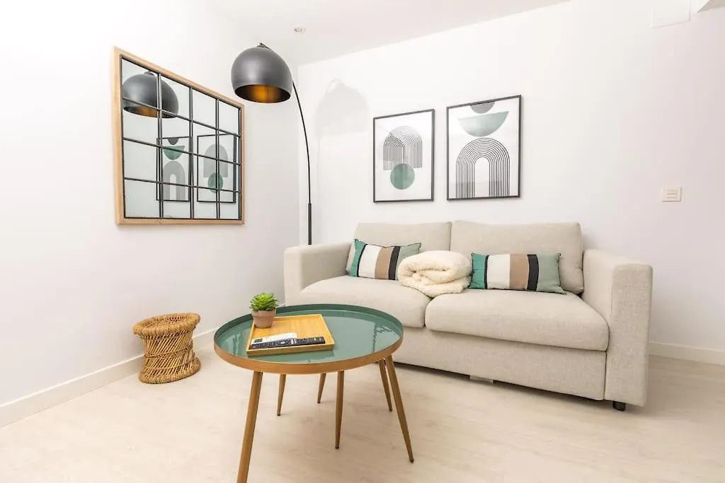 Apartment Carreteria 51 Increible Apartamento Centro Historico Sinesedesignhomes Malaga